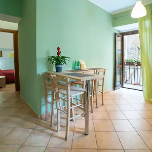 https://happie-casa.sicilyhotelsitaly.net